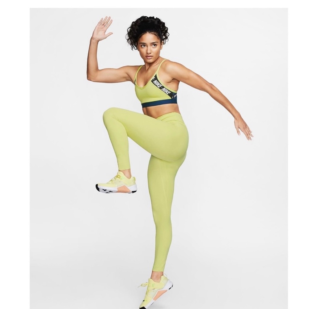 Nike Green High-Waisted Performance Leggings